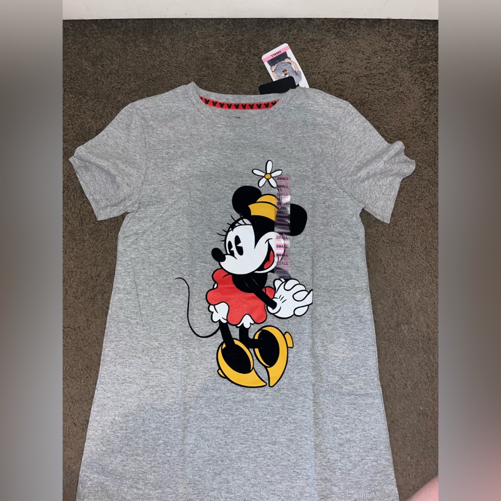 Minnie Mouse top
